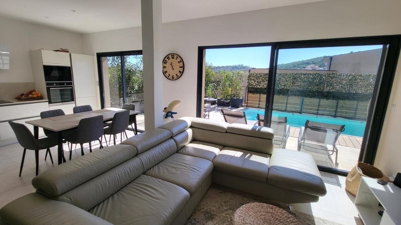 Villa Moderne De Standing Avec Piscine Privee A 400M De La Plage - 4 Chambres Конка Экстерьер фото